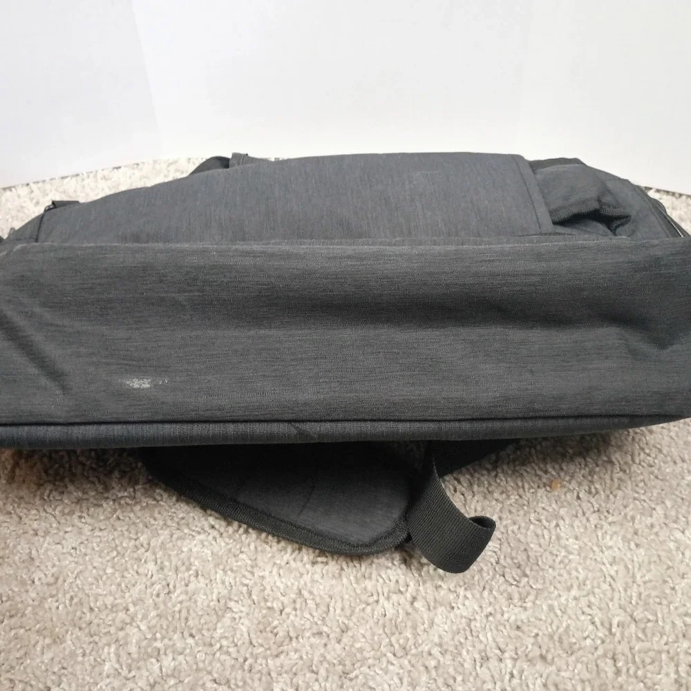 Samsonite Modern Utility Convertible Brief Business Laptop Messenger Backpack